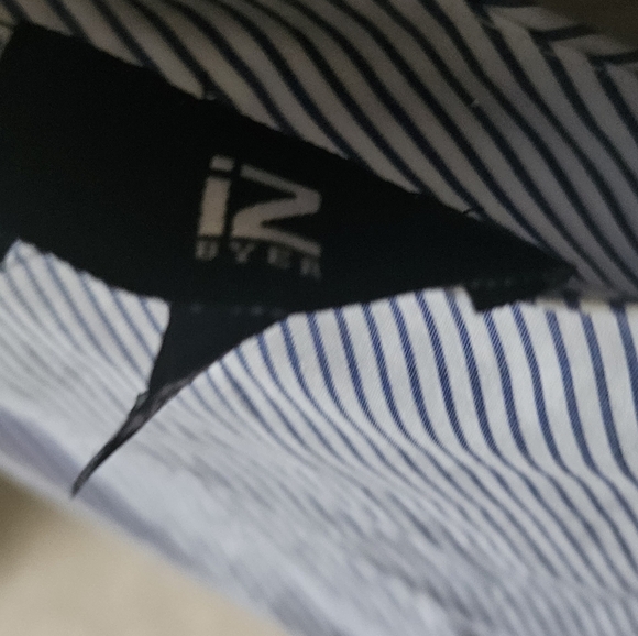 IZ Byer Tie Back Neckline, 3/4 Bell Sleeves Striped Blouse Women L - Picture 3 of 4